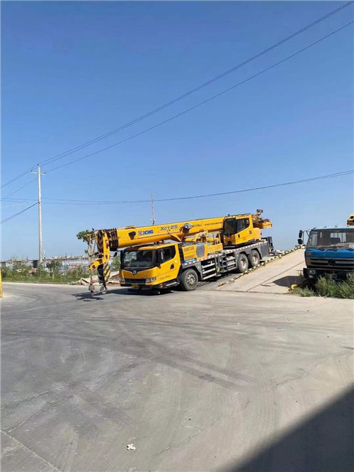 新宁县吊车作业时，可能会产生哪些额外收费项目？